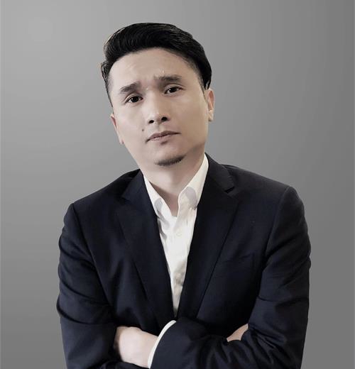 王鑫